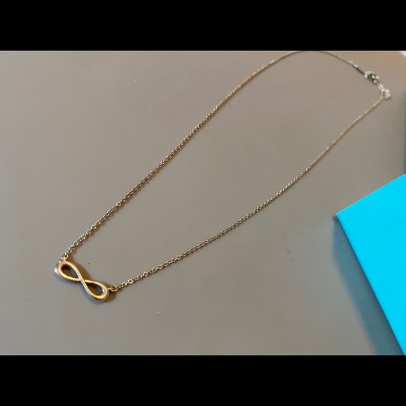 Tiffany Inifinity Pendant in sterling silver, mini - Picture 2 of 2